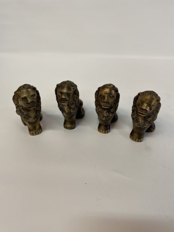 Patas con forma de León - Imagen 4