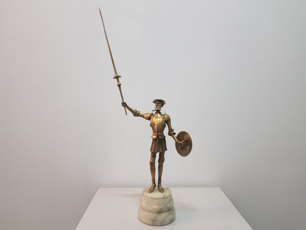 Figura de latón de Don Quijote